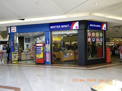 MISTER MINIT, Cordonnier à Villars