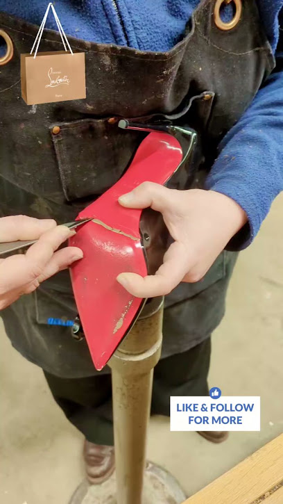 L'atelier De La Cordonnière Cordonnier à Fondettes