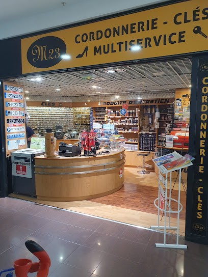 M23 CORDONNERIE CLES MULTISERVICE, Cordonnier à Villabé